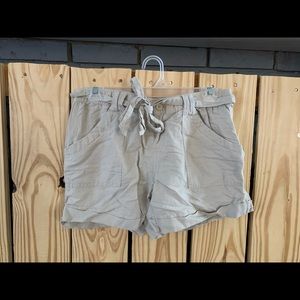 Linen shorts